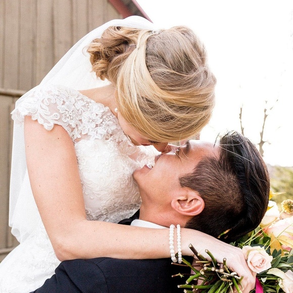 New Drop Wedding Veil with Blusher English Net main image 5